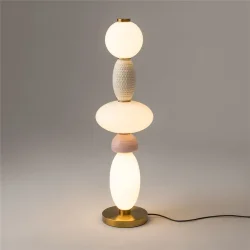 Настольный светильник Adore 3000К 23Вт (Латунь)